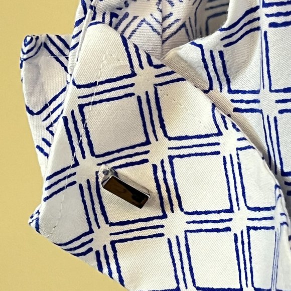 #73 Talbots Women's Non-Iron Button-Up Shirt, Size 12P, White with Blue - Picture 3 of 4